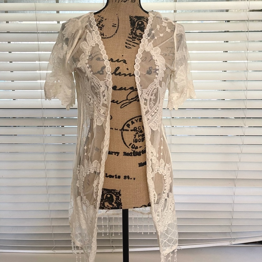Lace kimono